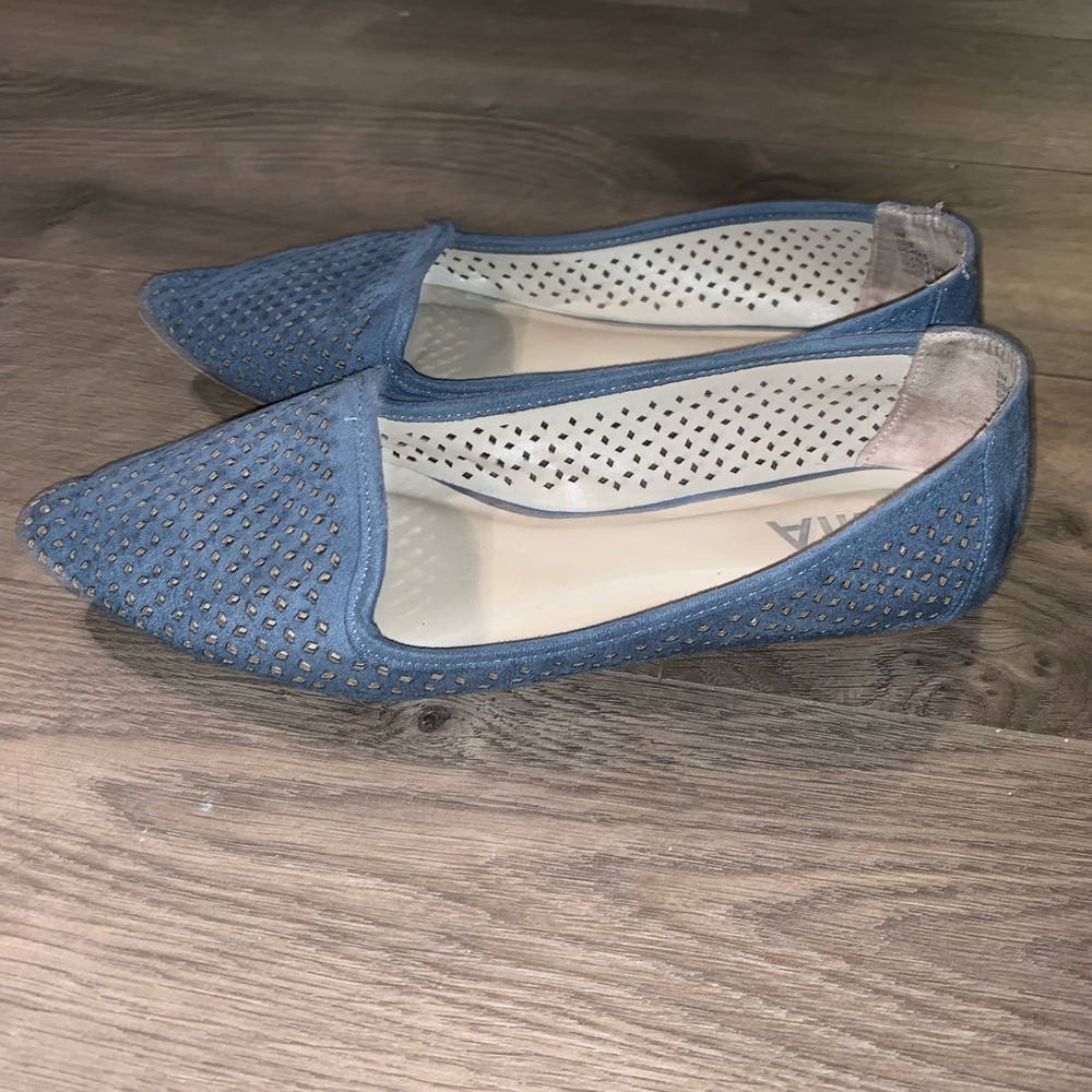 Mia Essie Flats